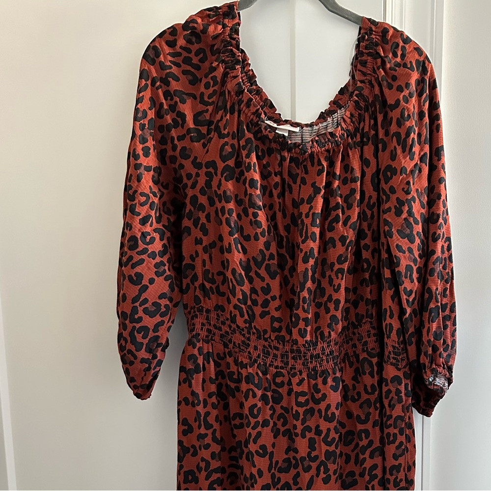 Knox Rose Leopard Print Midi Dress with 3/4 sleeves! Size XL. Only worn once
